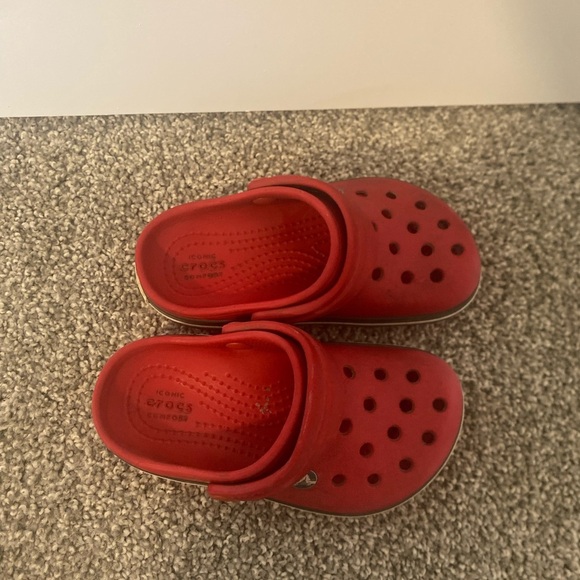 Crocs Red Unisex Girls Kids Boys Clogs Classic Crocs Size 7 - Picture 5 of 7